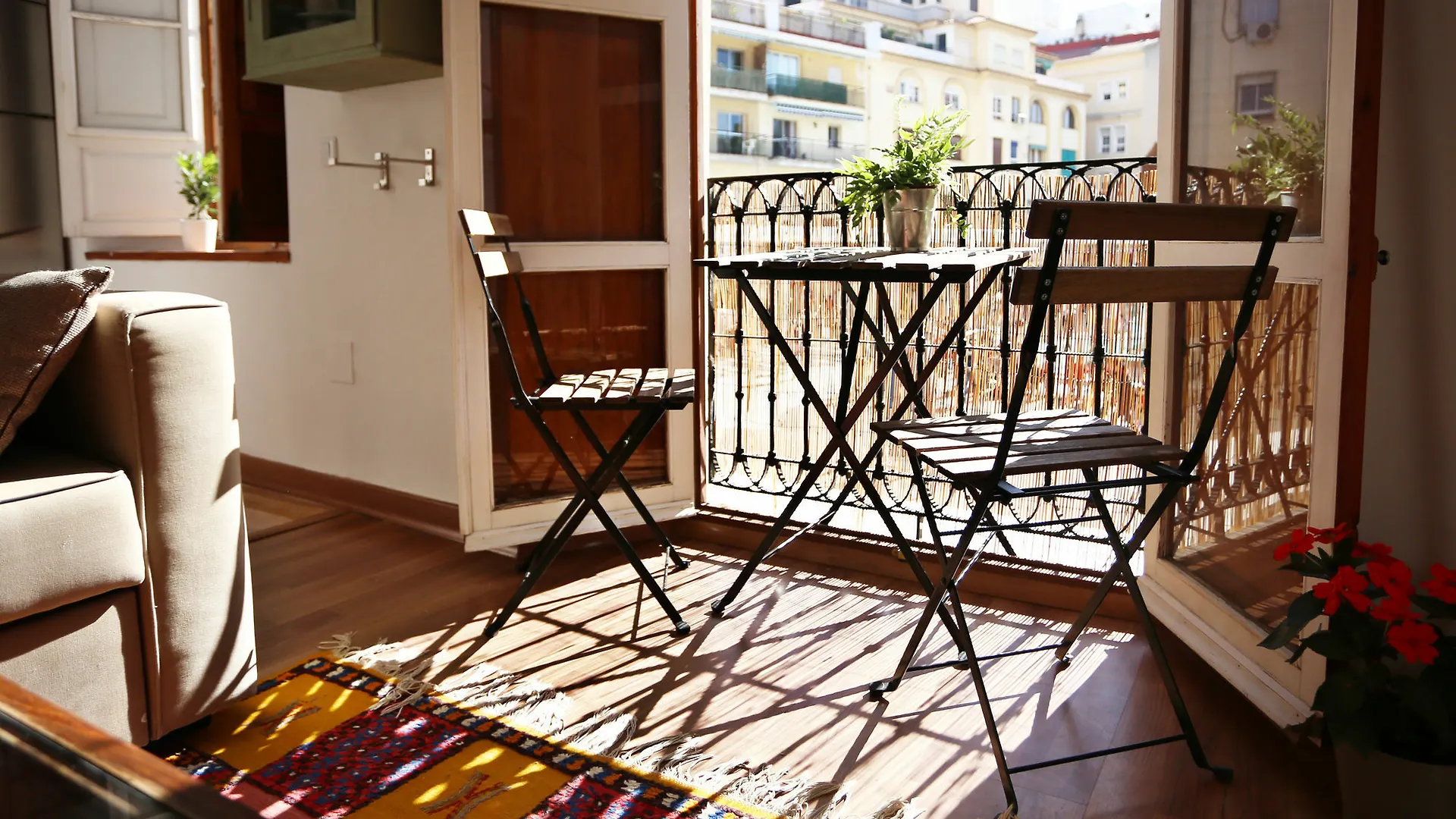 Cozy And Bright Malaga Center Apartment