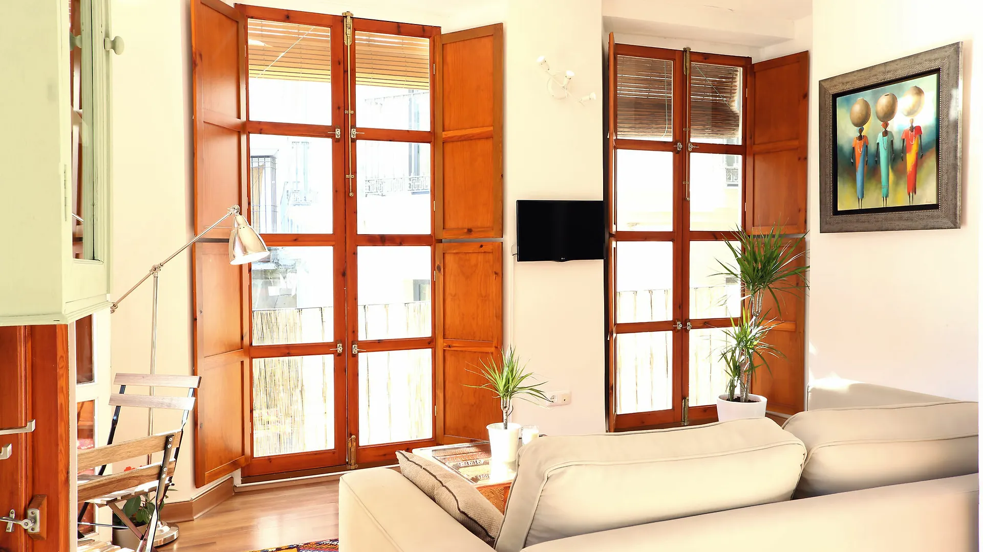 Cozy And Bright Malaga Center Apartment Spain
