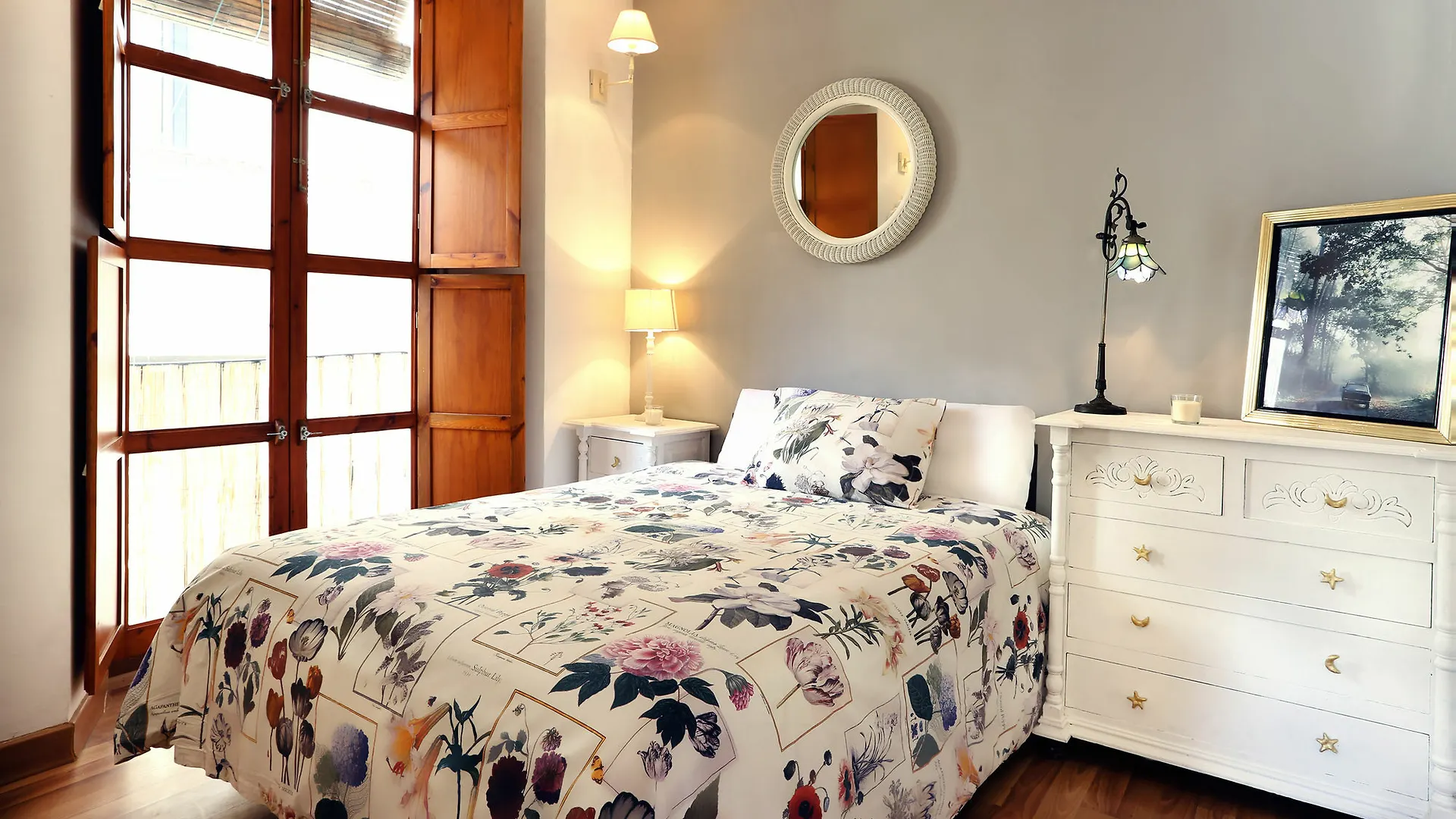 Cozy And Bright Malaga Center Apartment